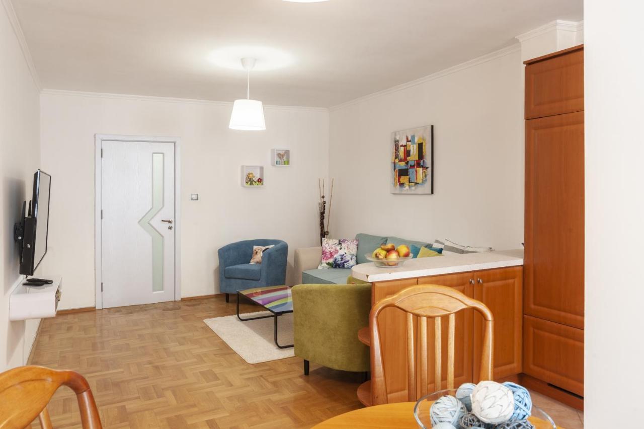 Sea Apartment Colours Μπουργκάς Εξωτερικό φωτογραφία